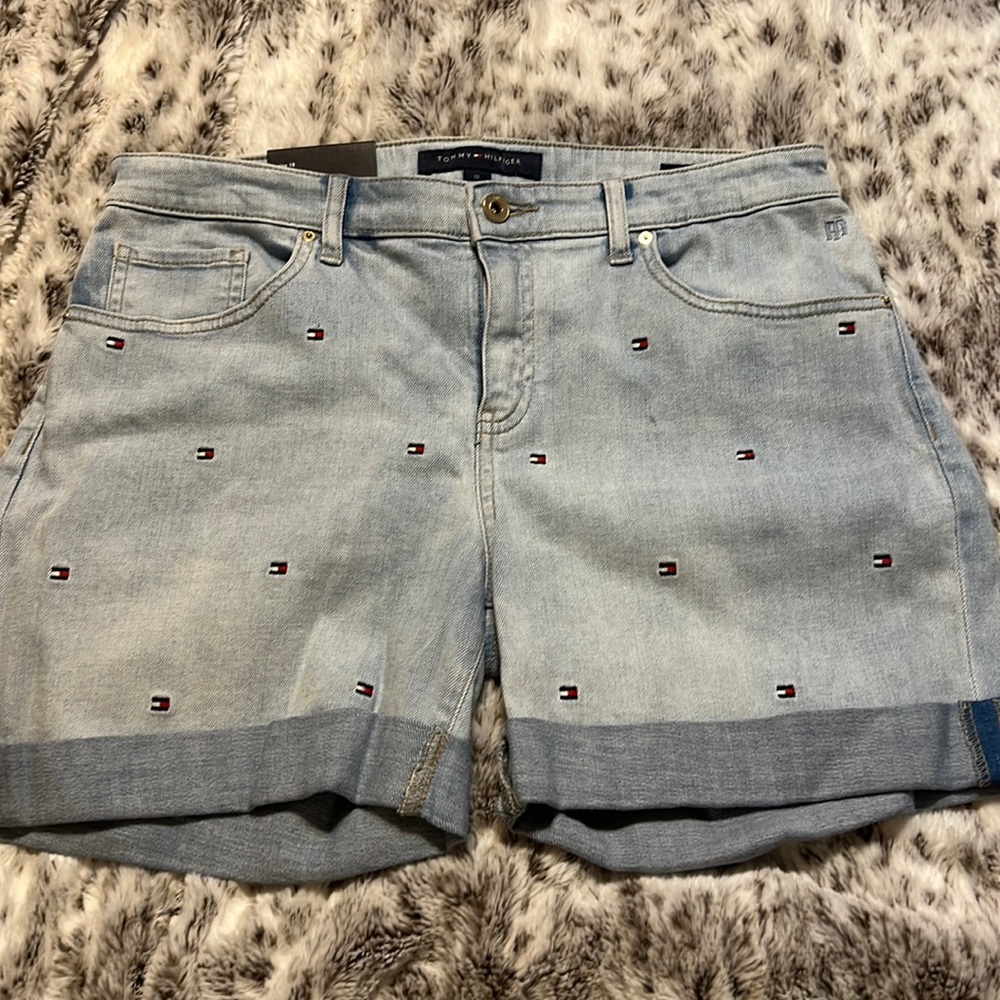 MWT TOMMY HILFIGER Embroidered Symbol Shorts Size 10. Super Cute! Reg. $69